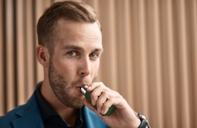 Voici 5 erreurs à éviter lors de l’utilisation d’une cigarette électronique rechargeable